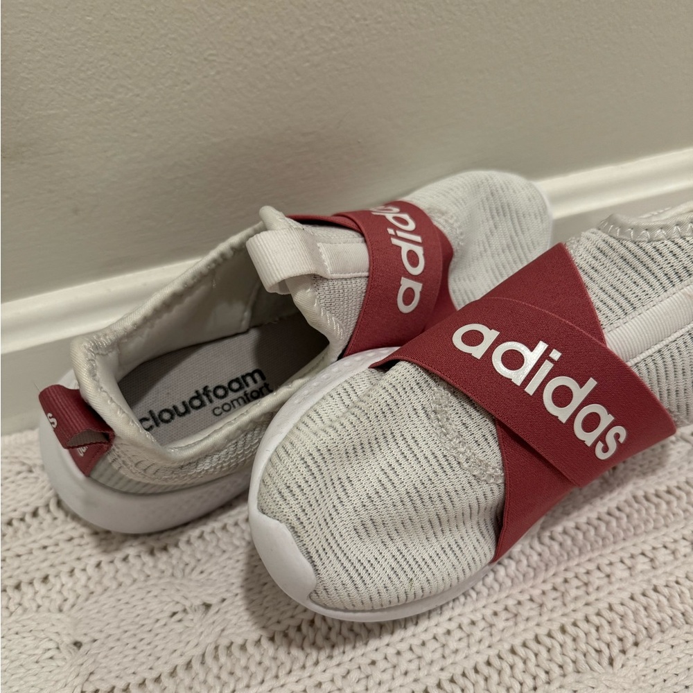 Adidas puremotion cloudfoam slip on sneakers - size 6 - Picture 3 of 8